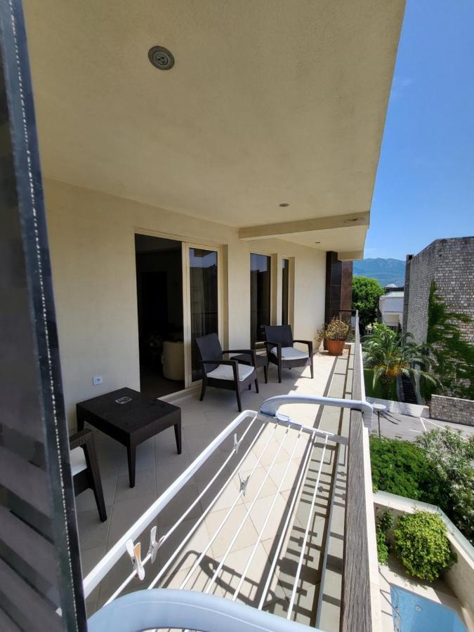 Apartments M Palace Budva Exterior photo